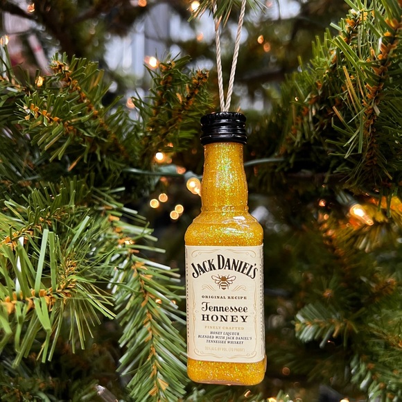 Ornaments - Picture 5 of 14